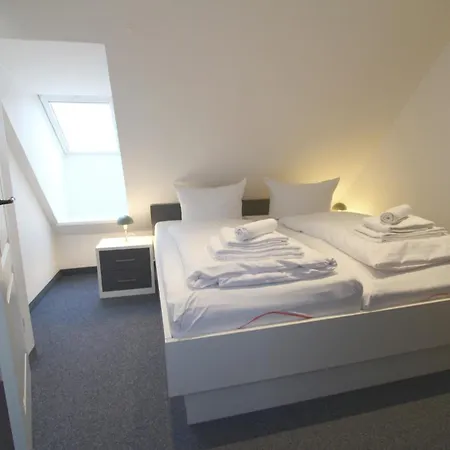 Apartment Trutz Blanker Hans - Duenenstr 19, App 10 Wenningstedt-Braderup